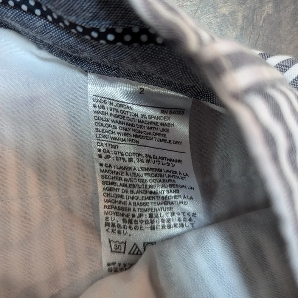 Banana Republic Size 2 Pants Trousers Seer Sucker Cropped Ankle Straight Leg - Picture 8 of 8